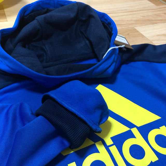 adidas(アディダス)のadidas アディダス★プルオーバー パーカー 140 ブルー キッズ/ベビー/マタニティのキッズ服男の子用(90cm~)(その他)の商品写真