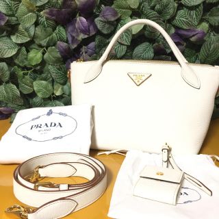 プラダ(PRADA)の即購入OK! 美品 プラダ ハンドバッグ ショルダーバッグ ホワイト 2way(ハンドバッグ)