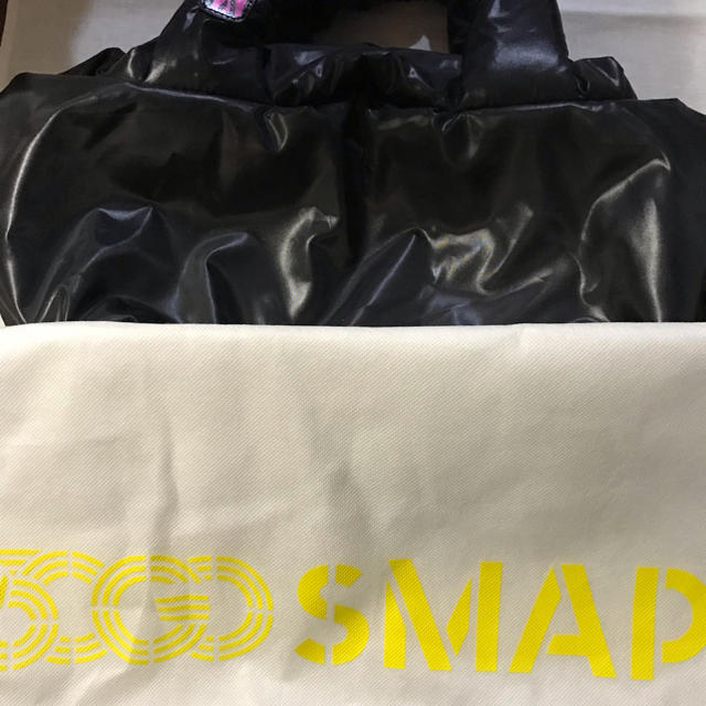 SMAP(スマップ)のスマップショップ限定バック エンタメ/ホビーのタレントグッズ(アイドルグッズ)の商品写真