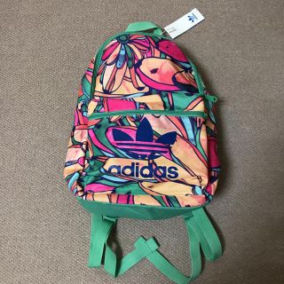 アディダス(adidas)の未使用☆アディダス オリジナルス☆柄リュック☆定価6100円+税(リュック/バックパック)