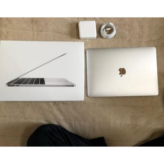 マック(Mac (Apple))のMacBook Pro 2017 13.3インチ リクーム(ノートPC)