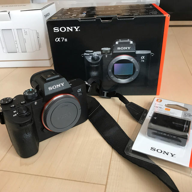 SONY - SONY a7 Ⅲ ボディILCE-7M3 おまけ付きの通販 by homme shop ...