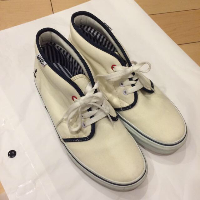 VANS スニーカー