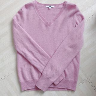 ユニクロ(UNIQLO)のUNIQLO カシミアニットセーター(ニット/セーター)