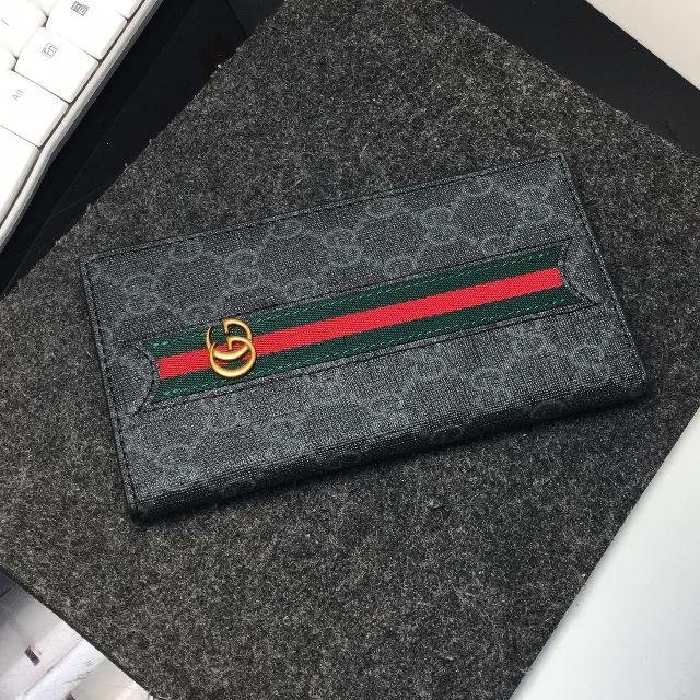 Gucci -  三色ストリップ GUCCI iPhone 手首サポート機能の通販 by ゆう's shop｜グッチならラクマ