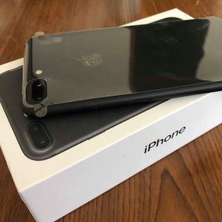 アイフォーン(iPhone)のiPhone 7 Plus 256GB Black (ポンプさん専用)(スマートフォン本体)