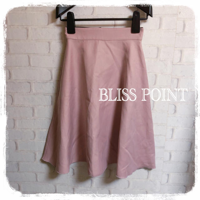 BLISS POINT(ブリスポイント)の★新品★ BLISS POINT ★ 大人綺麗 フレア スカート レディースのスカート(ひざ丈スカート)の商品写真