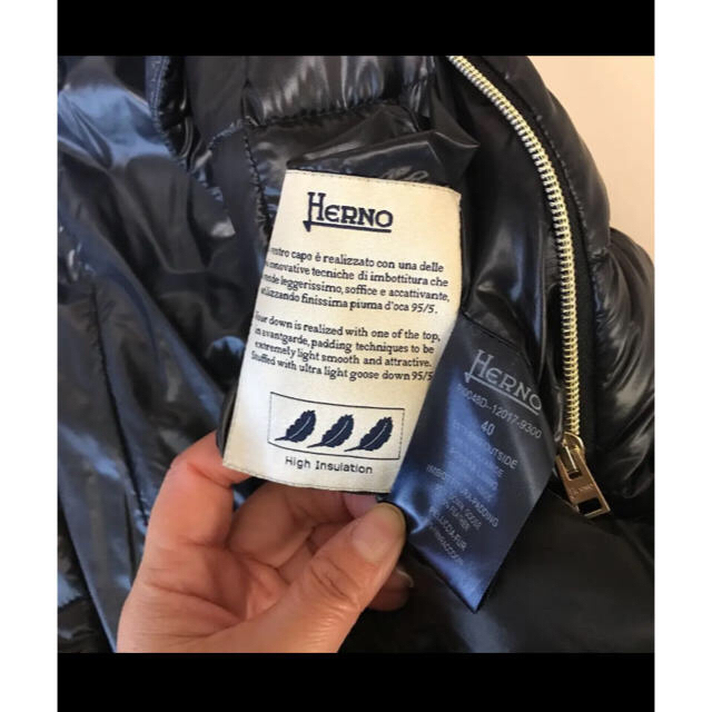 HERNO(ヘルノ)のHERNO リバーシブルダウン　薄手ダウン レディースのジャケット/アウター(ダウンコート)の商品写真