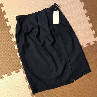 ノーリーズ(NOLLEY'S)のトロトロ様専用★新品タグ付き★NOLLEY'S ネイビースカート(ひざ丈スカート)