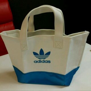 アディダス(adidas)のadidas♡ランチBAG(エコバッグ)