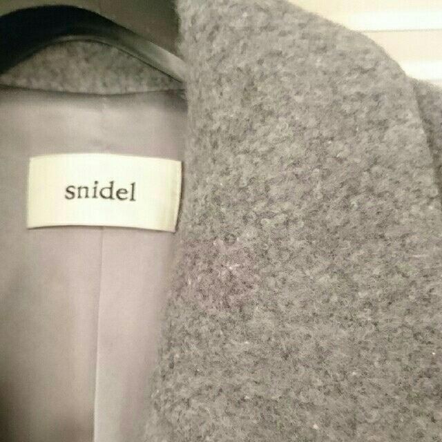 SNIDEL(スナイデル)のスナイデルチェスターコート最終処分 レディースのジャケット/アウター(チェスターコート)の商品写真