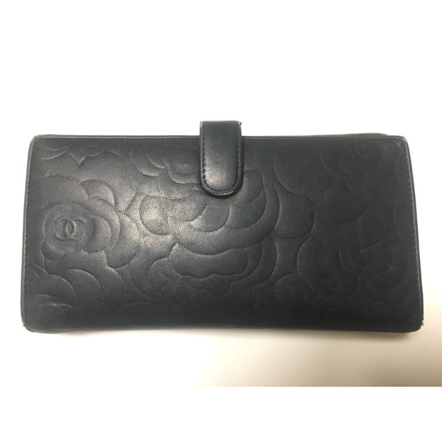 CHANEL(シャネル)の値下げ！【シャネル カメリア 黒 長財布 2011年購入品】 レディースのファッション小物(財布)の商品写真