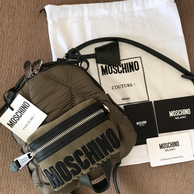 MOSCHINO キルティング ミニバックパック