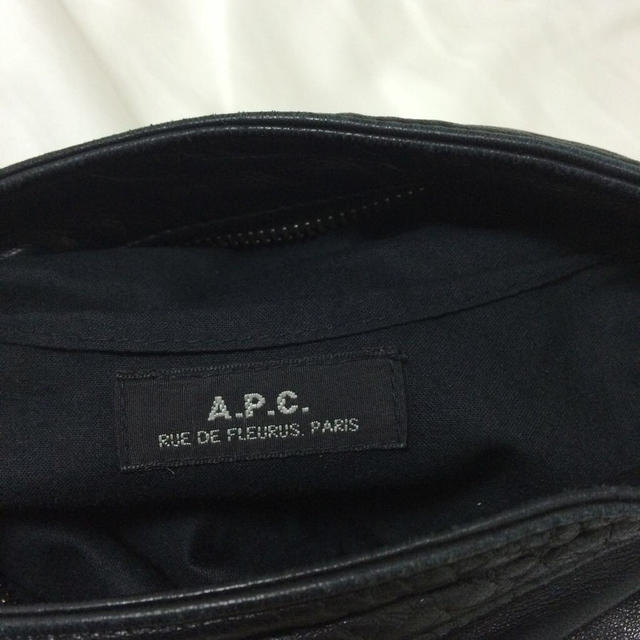 A.P.C(アーペーセー)のAPC チェーンショルダーバッグ レディースのバッグ(ショルダーバッグ)の商品写真