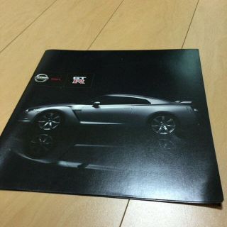 ニッサン(日産)のレア デビュー誌 当時物 カタログ GT-R スカイライン(カタログ/マニュアル)