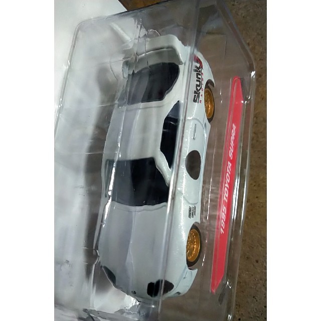 SUPRA(スープラ)の新品 Jada '95 トヨタ スープラ TOYOTA SUPRA エンタメ/ホビーのおもちゃ/ぬいぐるみ(ミニカー)の商品写真