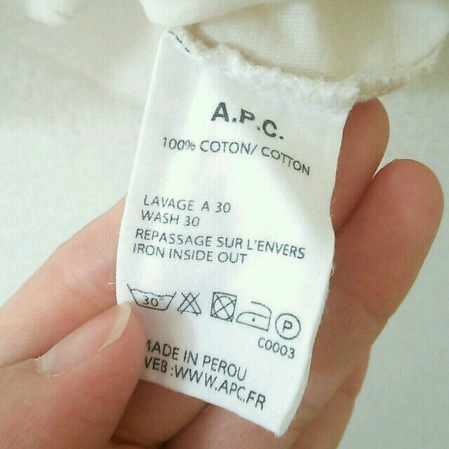 A.P.C(アーペーセー)のA.P.C Tシャツ レディースのトップス(Tシャツ(半袖/袖なし))の商品写真