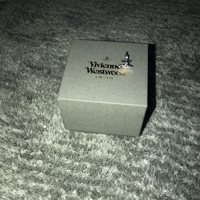 ピアス 片耳 ヴィヴィアンウエストウッド vivienne westwood