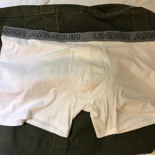 アンダーアーマー(UNDER ARMOUR)の超大きめ！アンダーアーマー未使用ボクサーパンツ5ＸＬ(ボクサーパンツ)