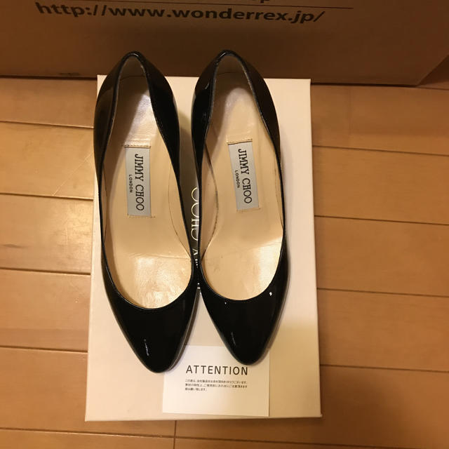 JIMMY CHOO(ジミーチュウ)のJIMMI CHOOパテントローヒールパンプス 34 レディースの靴/シューズ(ハイヒール/パンプス)の商品写真