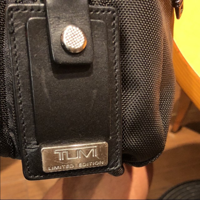 TUMI ビジネスバッグの通販 by ひわせ's shop｜トゥミならラクマ - TUMI 最安値新品
