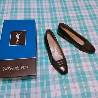 サンローラン(Saint Laurent)の確実本物＊YVES SAINT LAURENT  パンプス(ハイヒール/パンプス)