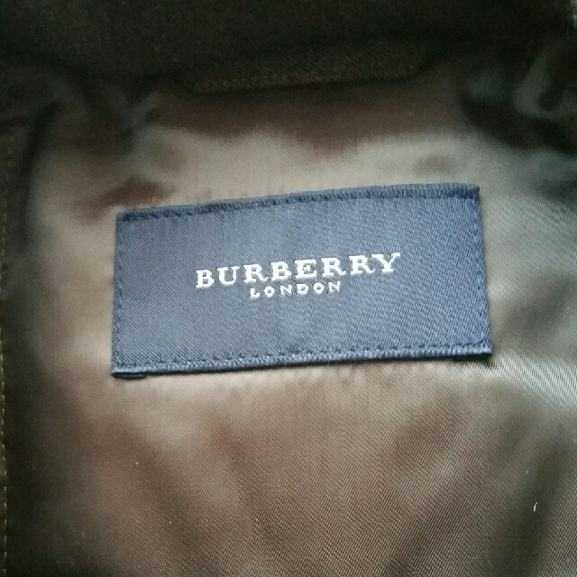 BURBERRY(バーバリー)のBURBERRY　ダウンベスト レディースのジャケット/アウター(ダウンベスト)の商品写真