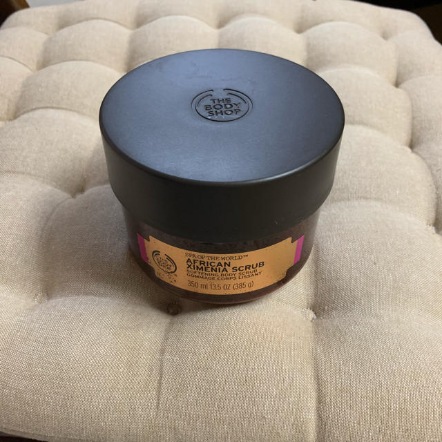 THE BODY SHOP(ザボディショップ)の専用 THE BODY SHOP アフリカン ソフトニング ボディスクラブ コスメ/美容のボディケア(ボディスクラブ)の商品写真