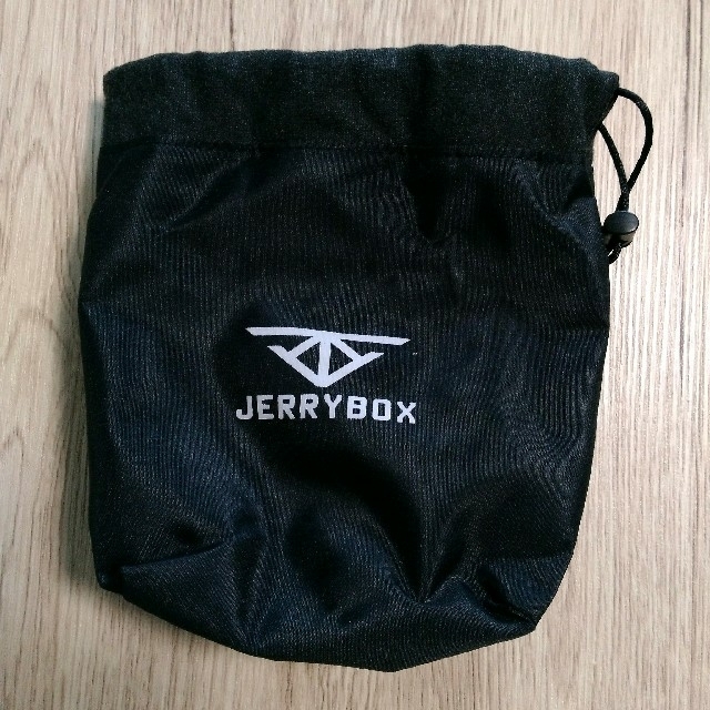 Jerrybox ネックピロー　ポンプタイプ インテリア/住まい/日用品の日用品/生活雑貨/旅行(旅行用品)の商品写真