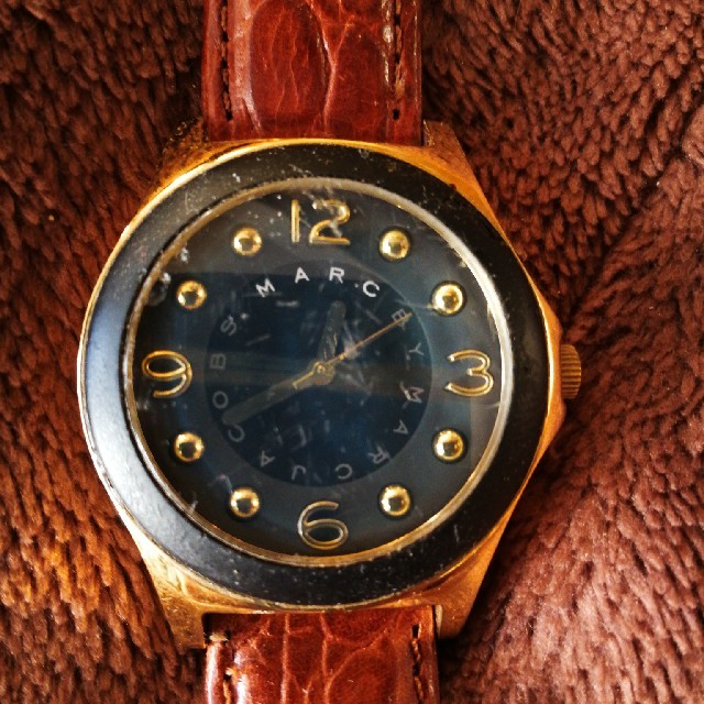 MARC BY MARC JACOBS(マークバイマークジェイコブス)のマークバイマークジェイコブス腕時計 レディースのファッション小物(腕時計)の商品写真