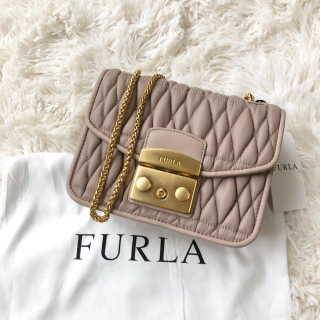 Furla(フルラ)の新品 フルラ  COMETA キルティングレザー メトロポリス 新作 19SS レディースのバッグ(ショルダーバッグ)の商品写真