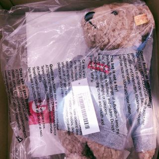 シュプリーム(Supreme)のsupreme steiff Bear シュプリーム クマ ベア 18aw(ぬいぐるみ)