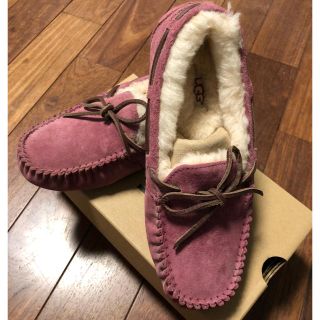 アグ(UGG)の【かなり値下げしました】レディースUGGのダコタ（Dakota）のモカシン(スリッポン/モカシン)