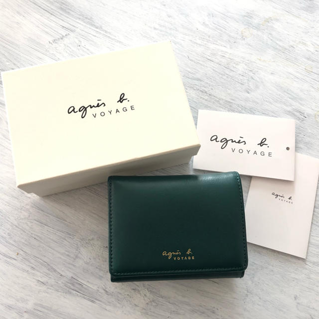 agnes b.(アニエスベー)のagnes b. （アニエスベー）ミニウォレット 三つ折り レディースのファッション小物(財布)の商品写真