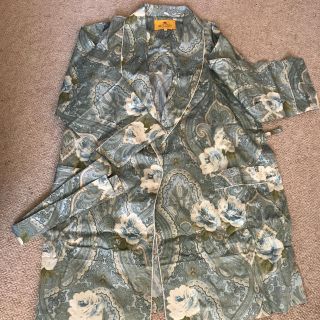 エトロ パジャマの通販 27点 | ETROを買うならラクマ エトロ パジャマの通販 27点 | ETROを買うならラクマ