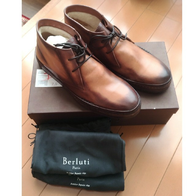Berluti(ベルルッティ)のベルルッティBerlutiムートンファーブーツIncola Cernorrio メンズの靴/シューズ(ブーツ)の商品写真