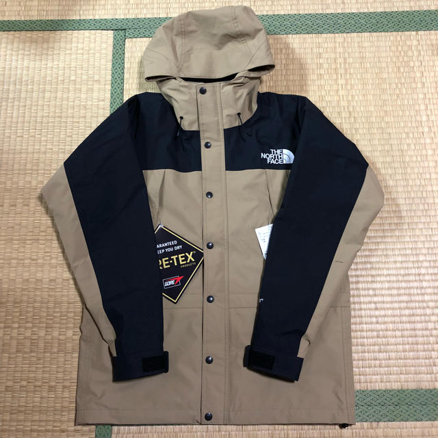 THE NORTH FACE(ザノースフェイス)の【M】マウンテンライトジャケット ケルプタン ザノースフェイス メンズのジャケット/アウター(マウンテンパーカー)の商品写真