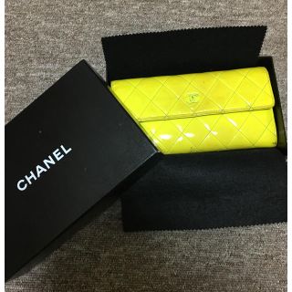 シャネル(CHANEL)のCHANEL イエロー 長財布(財布)