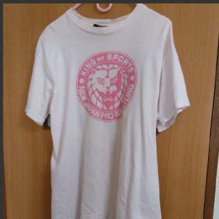 新日本プロレス　ライオンマークTシャツ　ピンク(格闘技/プロレス)