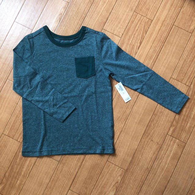 Old Navy(オールドネイビー)のオールドネイビー 長袖Tシャツ タグ付き新品未使用 キッズ/ベビー/マタニティのキッズ服女の子用(90cm~)(Tシャツ/カットソー)の商品写真