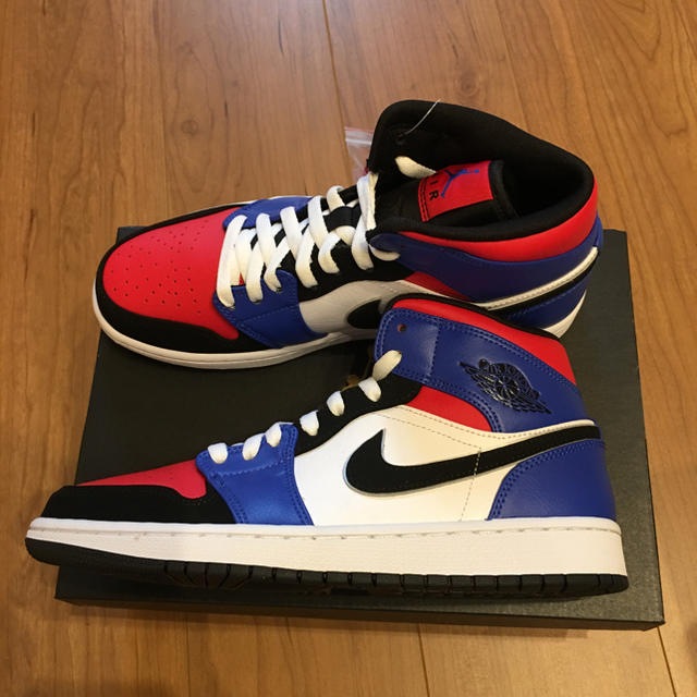 ☆新品☆NIKE AIR JORDAN 1 MID TOP3カラー 26.5cm