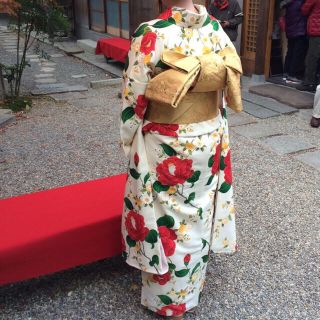 ふりふ 振袖の通販 30点 | ふりふのレディースを買うならラクマ