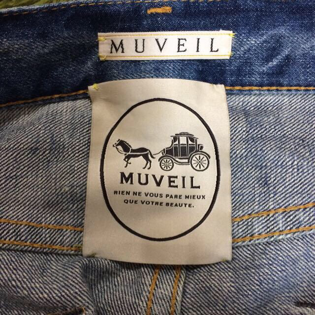 MUVEIL WORK(ミュベールワーク)のミュベール デニムパンツ レディースのパンツ(デニム/ジーンズ)の商品写真