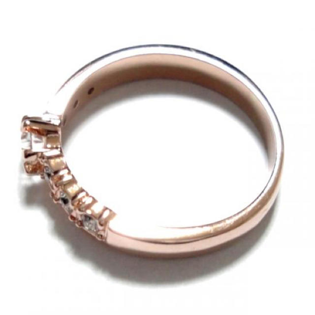 11号 スワロフスキー クロスライン ピンクゴールドリング レディースのアクセサリー(リング(指輪))の商品写真