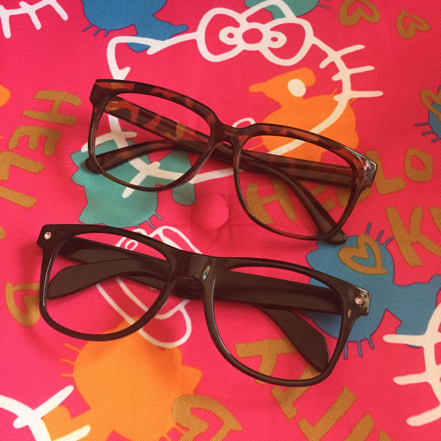 CECIL McBEE(セシルマクビー)の伊達メガネ 2個セット レディースのファッション小物(サングラス/メガネ)の商品写真