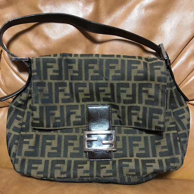 FENDI(フェンディ)のFENDI フェンディ トートバッグ  ズッカ柄 美品 レディースのバッグ(トートバッグ)の商品写真