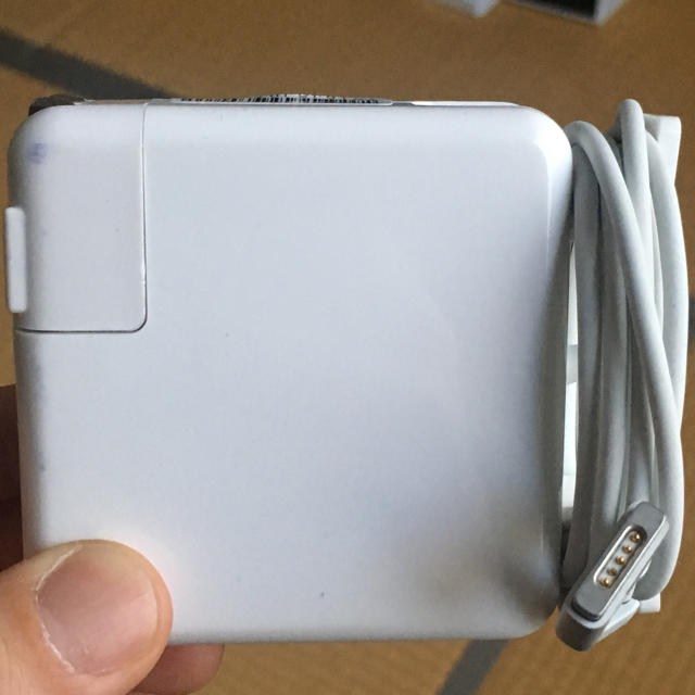 Mac (Apple)(マック)のMacBook  Pro用 互換 電源アダプタ Magsafe2 スマホ/家電/カメラのPC/タブレット(PC周辺機器)の商品写真