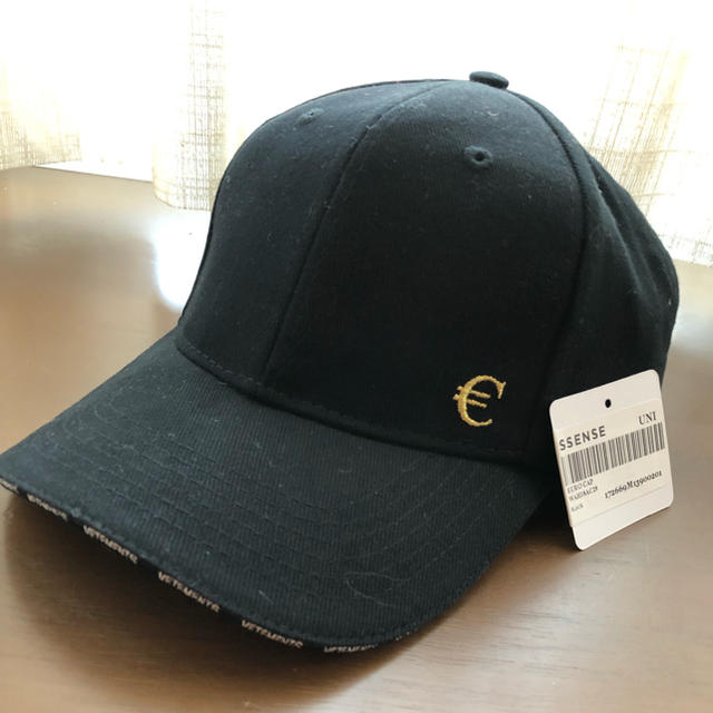 Balenciaga(バレンシアガ)の【美品】岩田剛典着 vetements Euro cap  メンズの帽子(キャップ)の商品写真