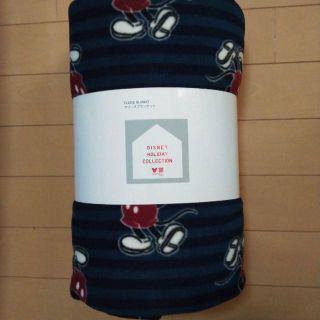 ユニクロ(UNIQLO)のフリースブランケット(タオル/バス用品)