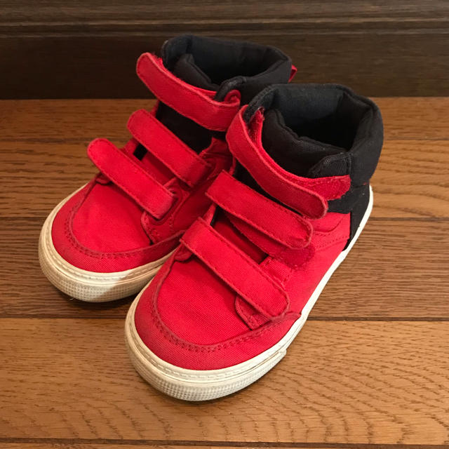 GAP Kids(ギャップキッズ)のハイカットスニーカー キッズ/ベビー/マタニティのベビー靴/シューズ(~14cm)(スニーカー)の商品写真